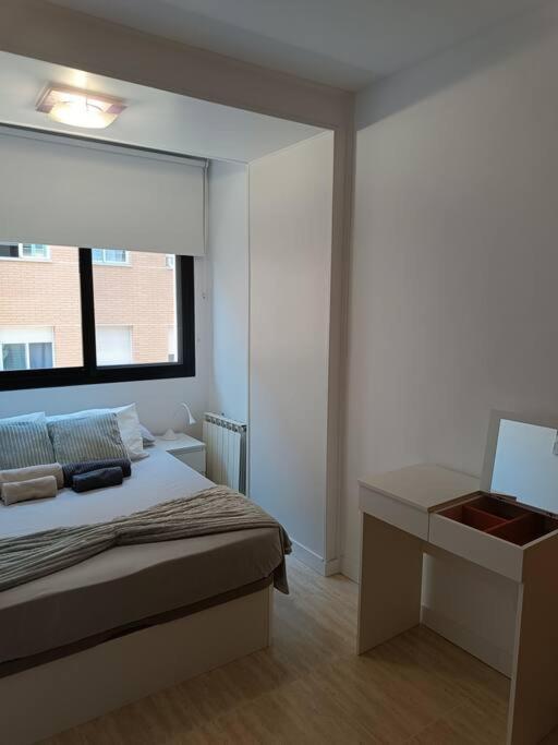 Duplex Con Piscina En Rubi Lejlighed Eksteriør billede