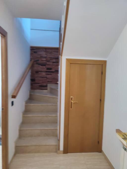 Duplex Con Piscina En Rubi Lejlighed Eksteriør billede