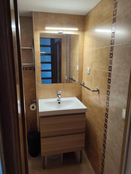 Duplex Con Piscina En Rubi Lejlighed Eksteriør billede